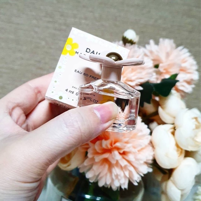 Nước hoa Daisy so fresh by Marc Jacobs mini 4ml