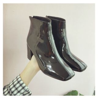 BOOT/ Bốt Da LỲ Viền Mũi Gót Vuông SIÊU XINH_FREESHIP