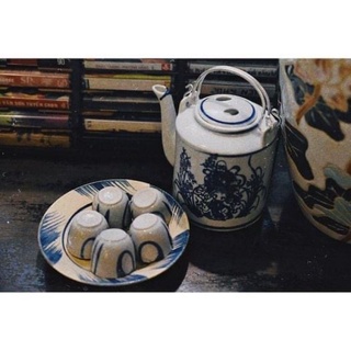 Bộ ấm trà phong cách xưa