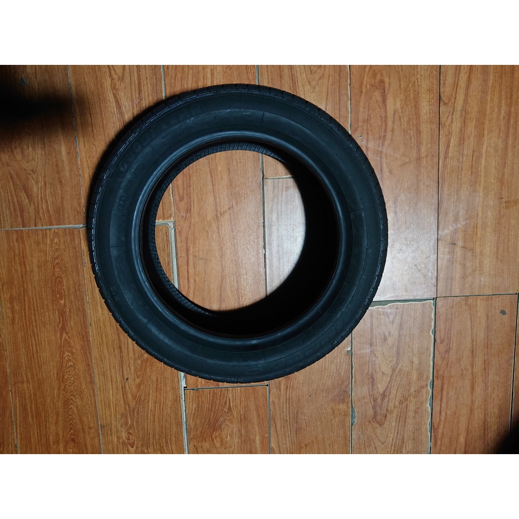 Lốp Goodyear 175/60R15