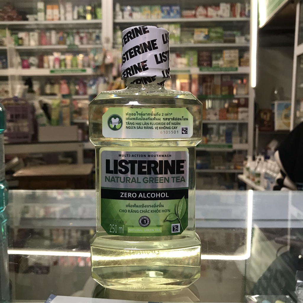 Nước Súc Miệng LISTERINE Cool Mint 250ml