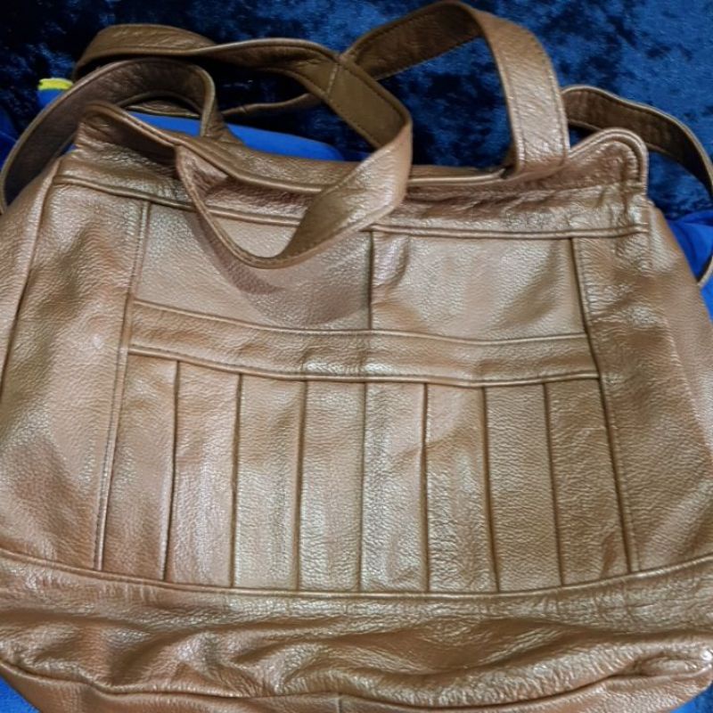 TÚI SI  MÀU NÂU, ĐEO VAI- SALE