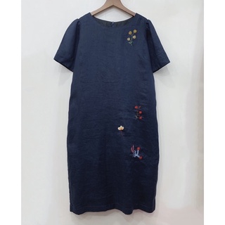 Đầm linen tưng premium thêu tay cao cấp