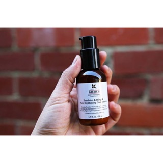 Serum se khít lỗ chân lông Precision Lifting & Pore – Tightening Concentrate