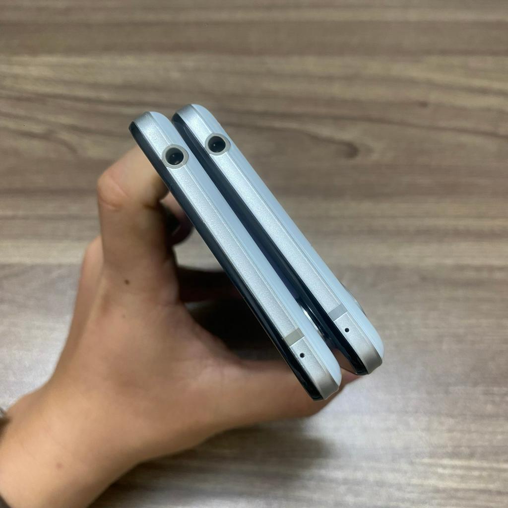 Điện thoại Sharp Aquos R5G 12gb/256gb màn hình tần số quét 120hz