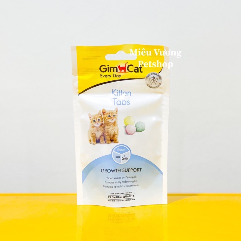 Bánh thưởng dinh dưỡng Gimcat Kitten Tabs 40g dành riêng cho mèo con