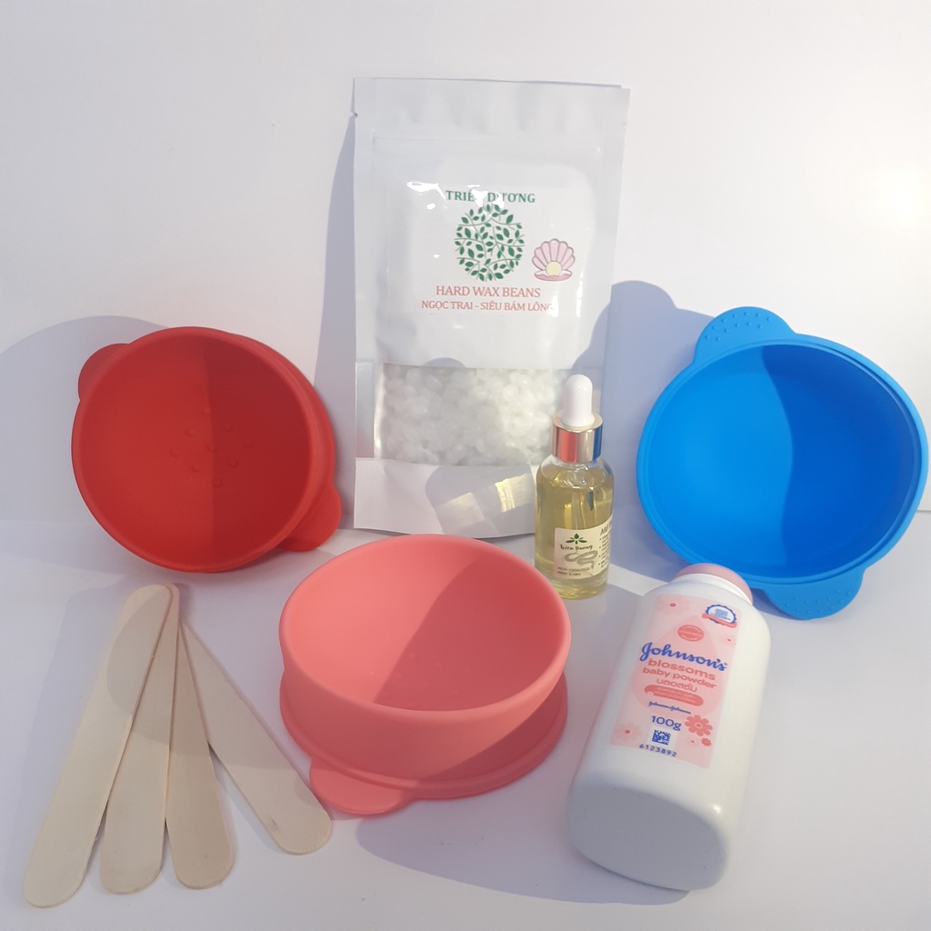 Set wax: chén silicon + 100g Sáp wax thơm TD  + mỡ trăn +  phấn rôm 100g Johnson baby (tặng que sáp + đồ dũa móng)