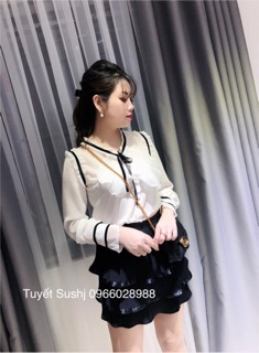 Áo sơ mi bèo ngực