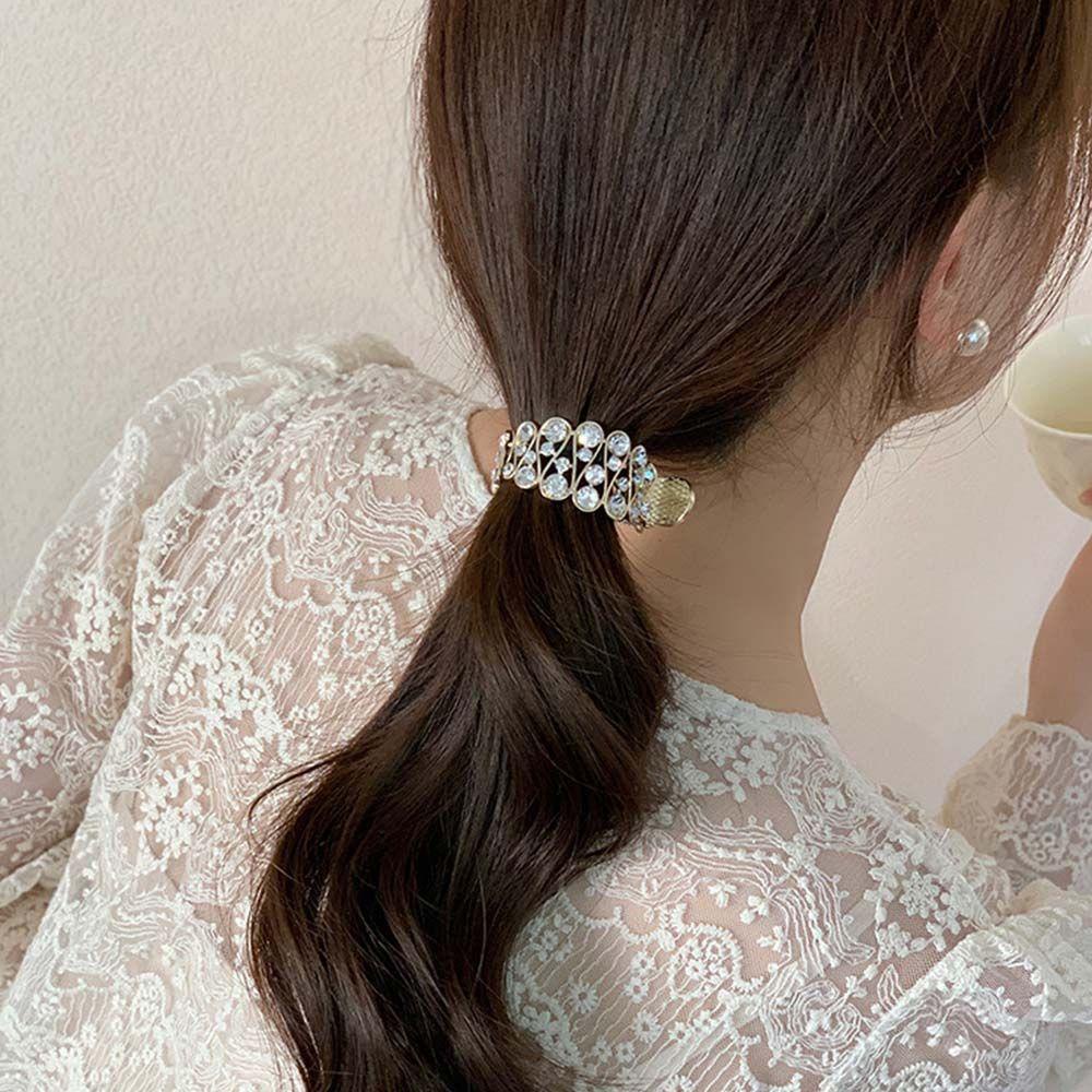 LILYES Women's Hair Claw Fashion Temperament Hair Accessories Summer Korean Style Hairpin High Ponytail Crab Clip Pearl Barrette