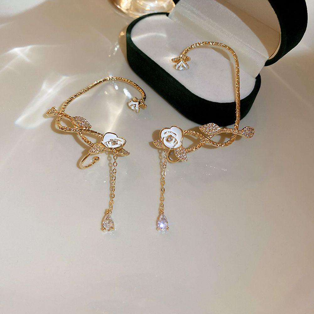 Khuyên Tai Dạng Kẹp Vành Tai Hình Hoa Hồng Bằng Đồng Phong Cách Hàn Quốc Cá Tính Dành Cho Bạn Nữ