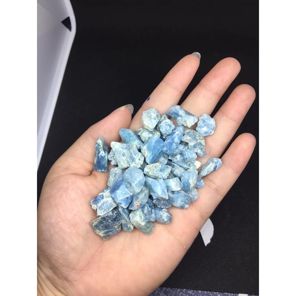 AQUAMARINE thô chỉ từ 5k