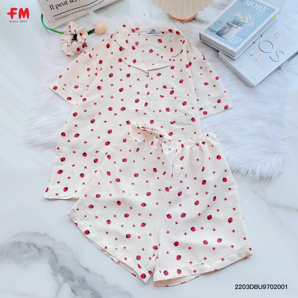 Đồ bộ nữ mùa hè ngắn tay quần đùi fmstyle, đồ bộ pijama tay ngắn dễ thương | Fmstyle Shop 220320001