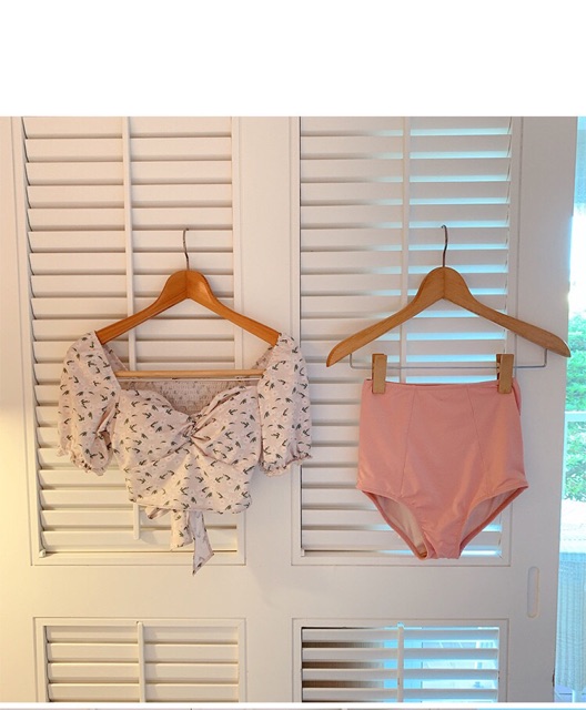 Áo tắm cạp cao, bikini đi biển | BigBuy360 - bigbuy360.vn