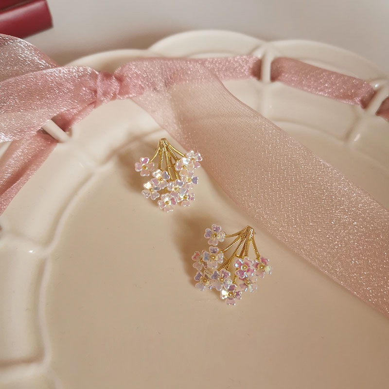 MELY - BÔNG TAI HOA TRẮNG 108