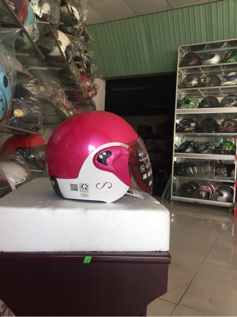 Mũ/ Nón bảo hiểm GRS A318k kính dài