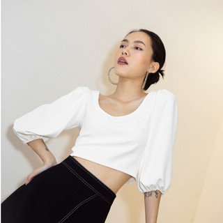 Áo crop top trắng cổ tròn tay phồng EDINI - A1171