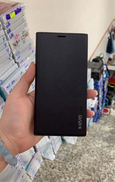 Bao da ví hiệu X-Level cho IPhone X/Xs