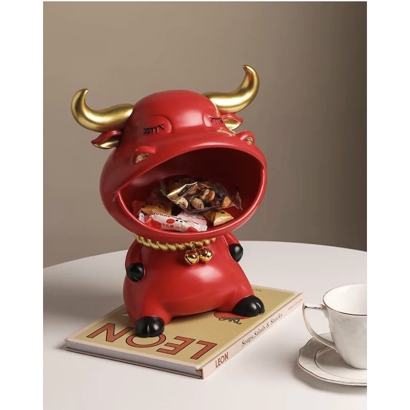 Tượng decor phòng khách, kệ đựng đồ dùng decor nhà cửa trâu sừng vàng 2021