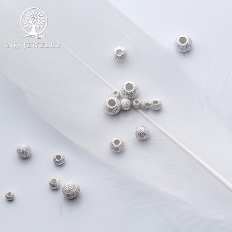 Charm bi bạc họa tiết xỏ ngang - NQ Jewelry