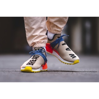 [CÓ SẴN] Pharrell x Adidas NMD Human Race Breath Walk ( vàng chanh)