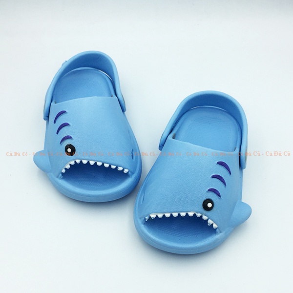 Dép bánh mỳ Baby shark cá mập có quai hậu siêu nhẹ mềm êm chân cho bé trai bé gái