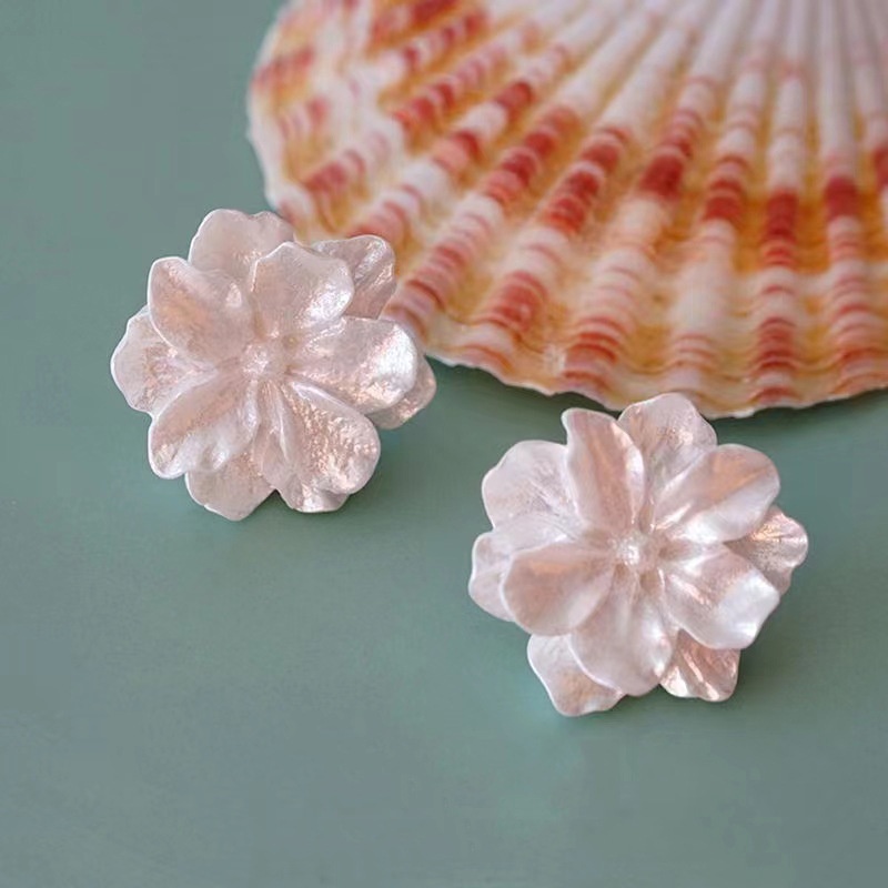 Bông Tai Hình Hoa Trà Trắng Phong Cách Hàn Quốc Thời Trang Cho Nữ