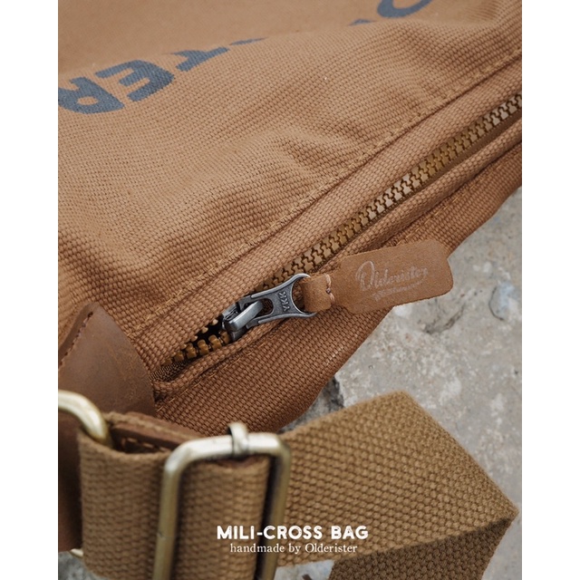 Túi đeo chéo Mili-Cross Bag - Màu nâu - Thương hiệu Olderister - Tiệm Cũ Kĩ