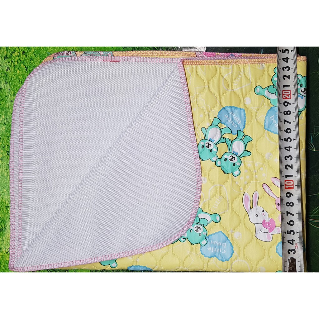 Tấm Lót Chống Thấm 2 Mặt Kích thước: 70cm x 50cm, dùng lót giường, nệm, chống thấm, êm ái mềm mại, giao màu ngẫu nhiên