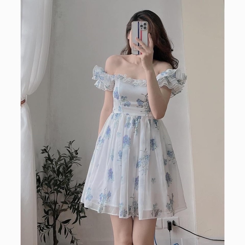 [sale xả hàng] Đầm trễ vai nền trắng hoa xanh - Đầm bẹt vai Zumi mặc 2 kiểu
