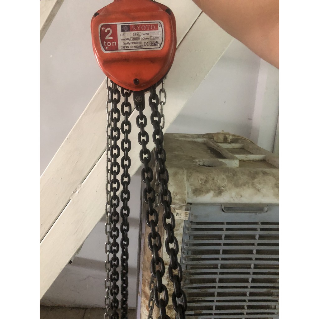 Palăng xích  kéo tay 2 tấn cáp thép giá sỉ Thái Bình Vina