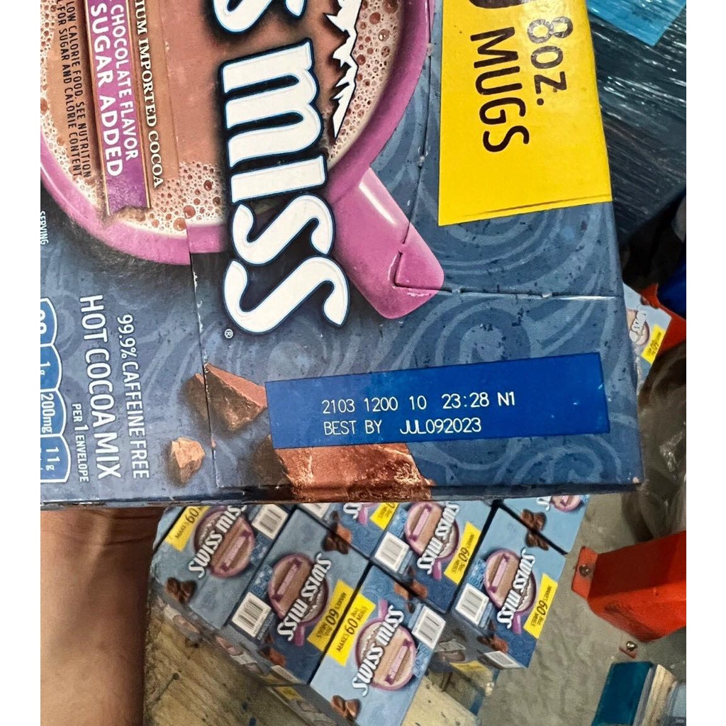 Swiss Miss Hot Cocoa Mix Không Đường - Một Hộp 60 gói - 1.24kg