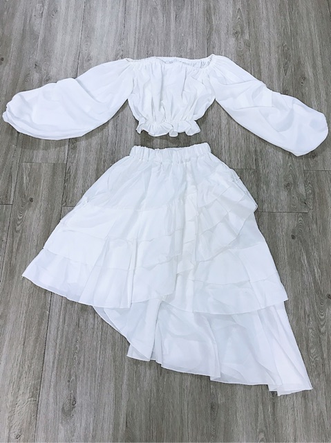 Áo quảng châu used 1l mua 250k pass 60k