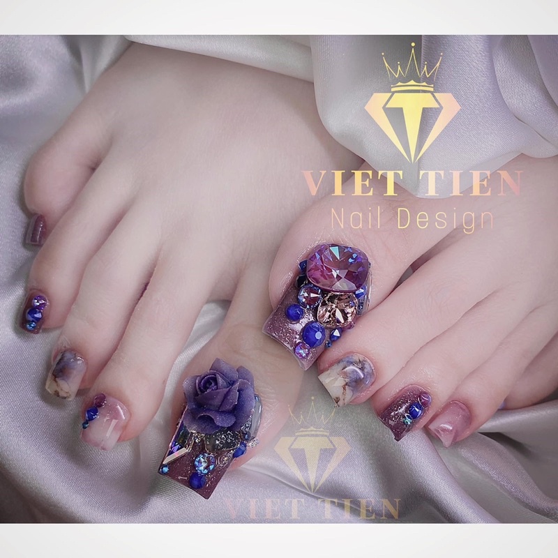 Đá hình đính móng tay