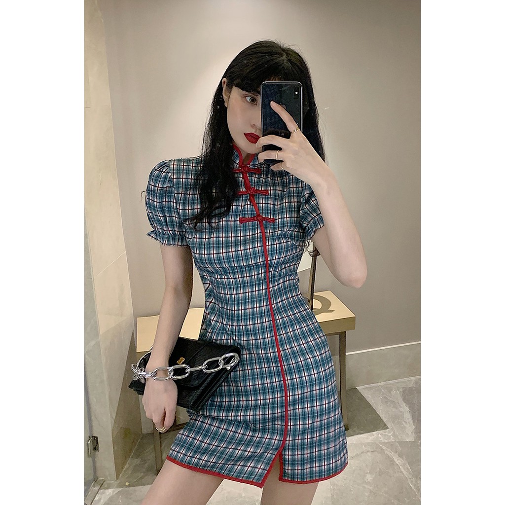 Sườn xám cách tân caro mới