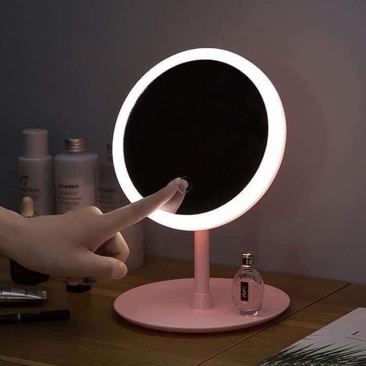 Gương soi trang điểm để bàn có đèn Led, cảm ứng thông minh mẫu mới siêu hot cao cấp - NgocThi Storere