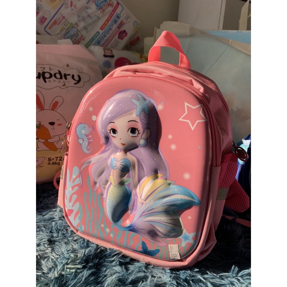 Bao lô in hình nổi đáng yêu cho bé