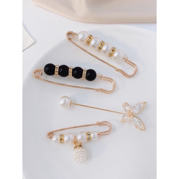 Set 4 cài áo, gim quần áo đính ngọc trai đen nhân tạo siêu xinh pk 1