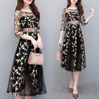 Váy đầm trung niên nữ thêu hoa