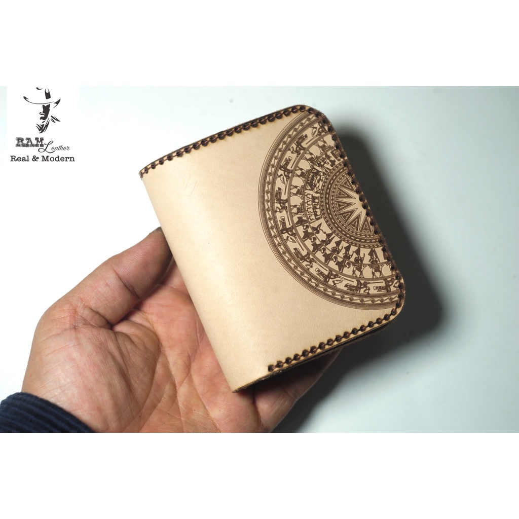 Ví nam da bò RAM Leather One Trống Đồng Việt Nam Da Bò Italia Vegtan Trắng