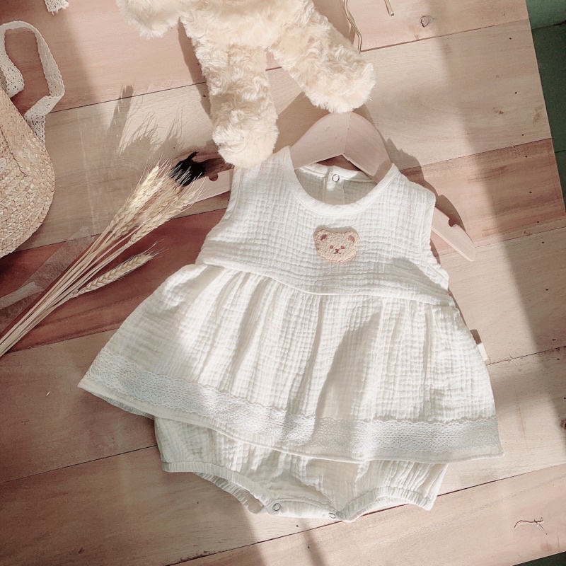 Romper Muslin Hình Gấu - Body Sticker Gấu Chất Xô Muslin Mềm Mại Cho Bé Gái