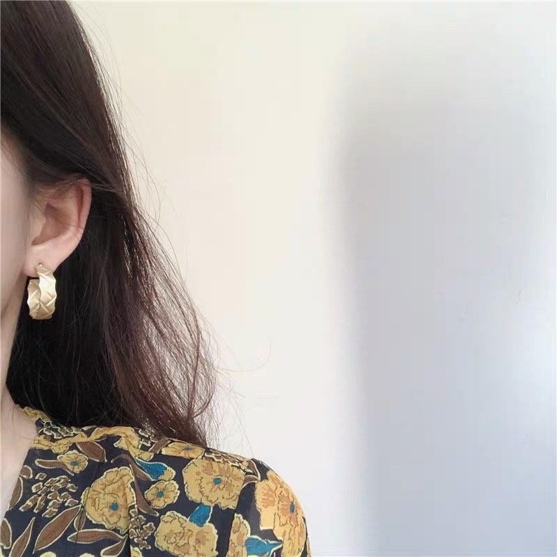 Khuyên tai tròn đơn giản - Maben