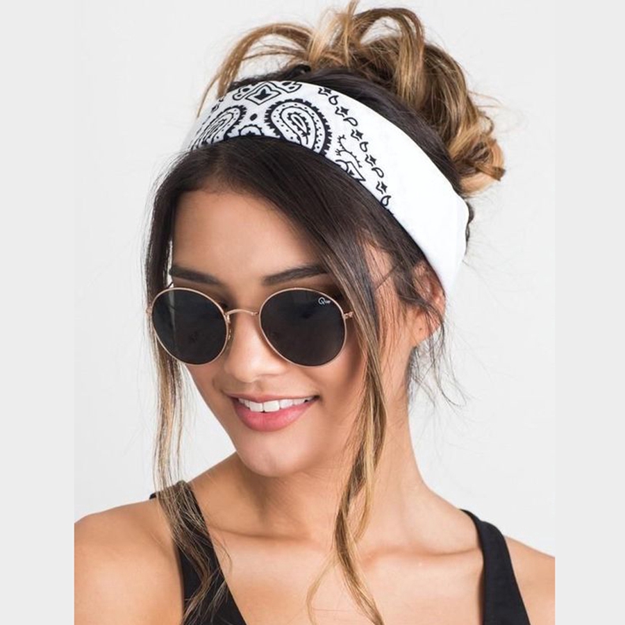 Khăn vải quấn tóc phong cách thời trang xinh xắn cho nữ