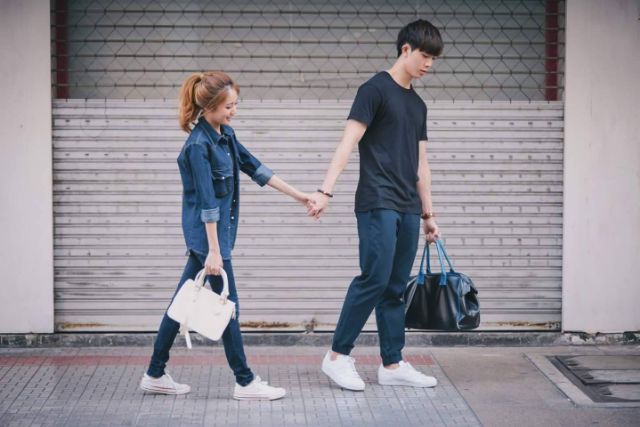 Áo thun trơn đen LOẠI 1 AGE2X | BigBuy360 - bigbuy360.vn