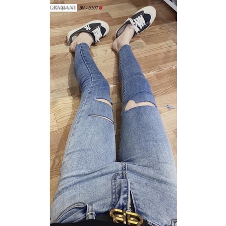 Quần bò loang hot trend