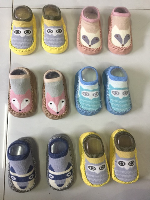 Giày vải cho bé tập đi