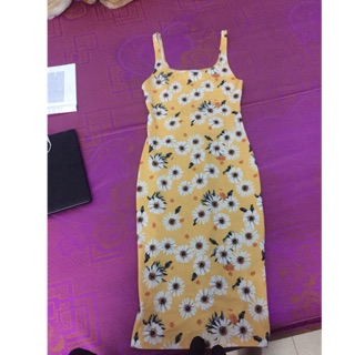 Váy hoa vàng zara size S aaaaaaaaaaaaaaaaaaaaaaaaaaaaaaaaaaaaaaaaaaaaaaaaaaaaaaaaaaaaaaaaaaaaaaaaaaaaaaaaaaaaaaaaaaaaaaa