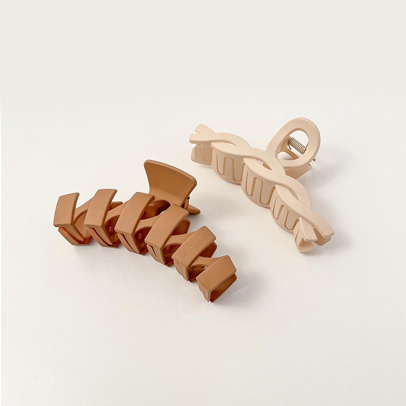 Kẹp Tóc Màu Nâu Kiểu Dáng Cổ Điển