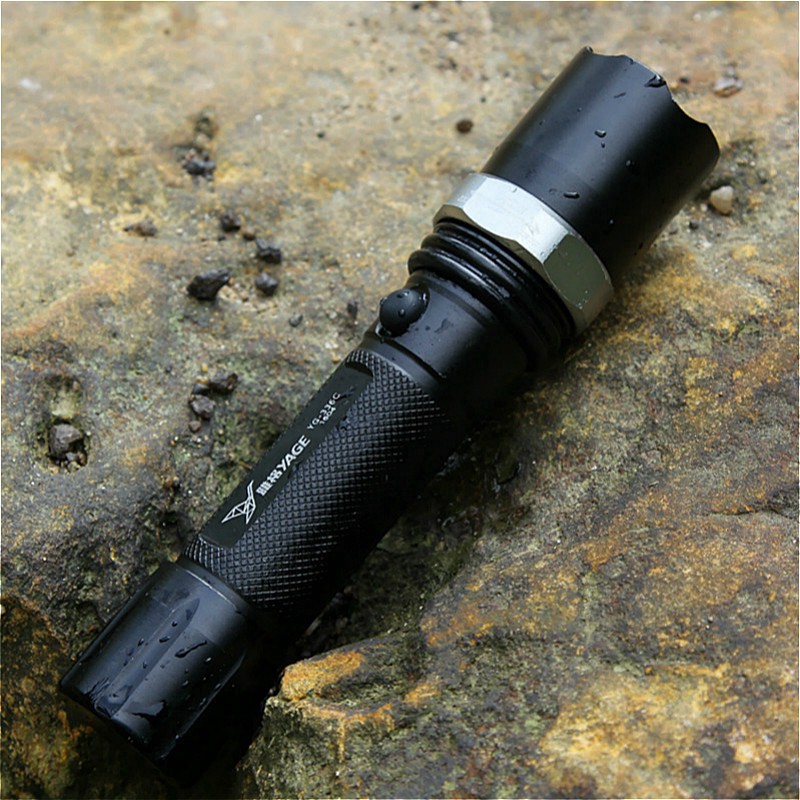 Waterproof Tactical Flashlight 1800mAh 18650 Rechargeable Flash Light Cree XP-E LED Flashlight Touch Lantern Lotus Head Metal