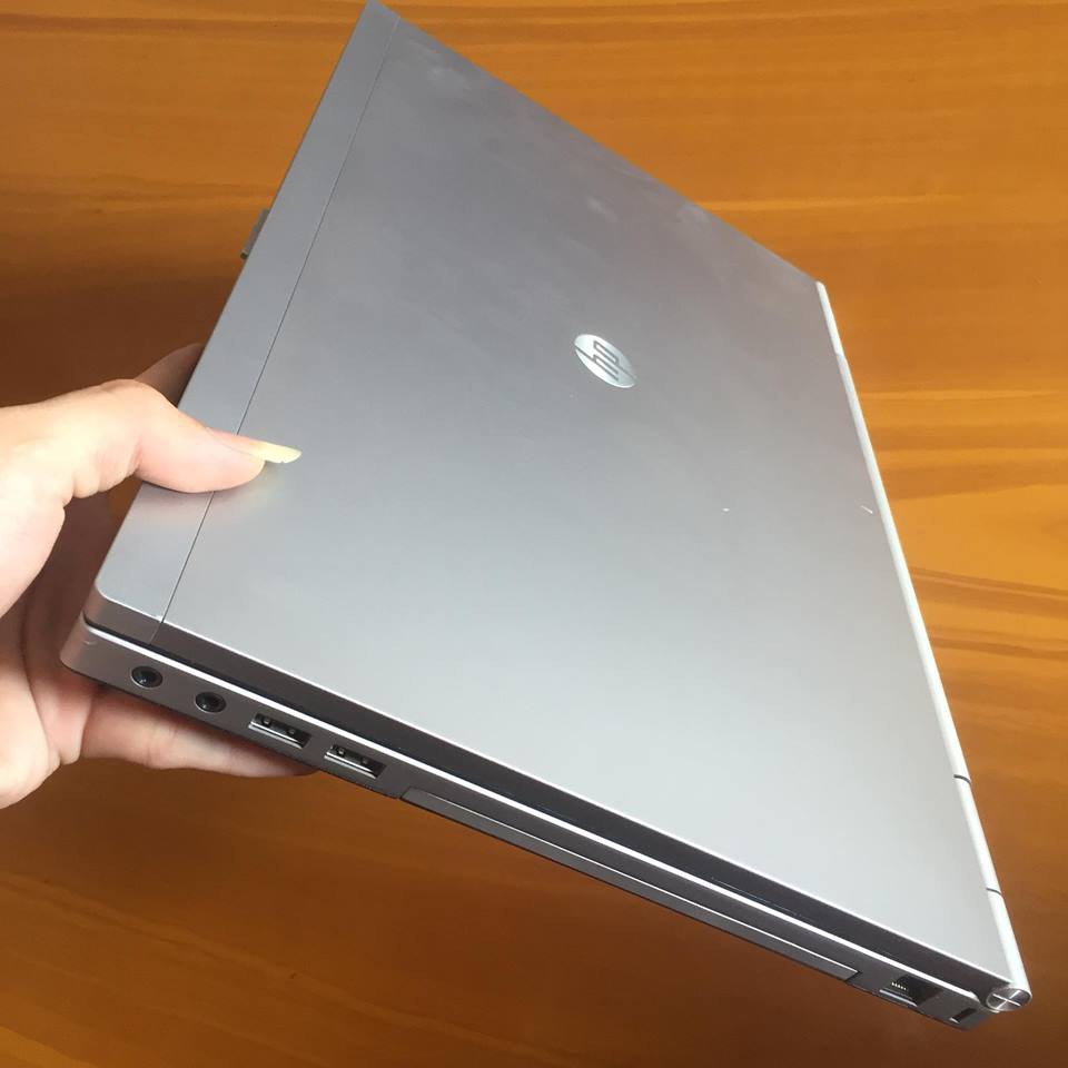 Laptop HP 8560p Core i5,ram 4Gb, ổ 250Gb,màn hình 15.6'', có VGA rời 1GB | BigBuy360 - bigbuy360.vn
