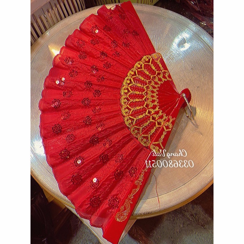Quạt kim sa trang trí oản tài lộc